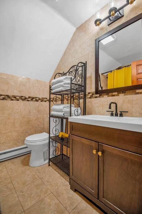 Golden Gem In Heart Of East Rock Quiet 3Br Near Dt And Yale Apartment New Haven Exterior photo